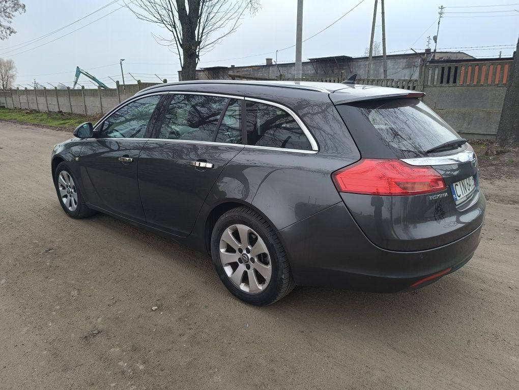 Opel Insignia 2010 rok 2.0 CDTI 130 koni fajne wyposazenie