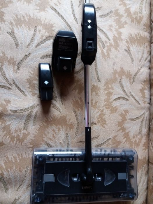 Odkurzacz, Szczotka na akumulator