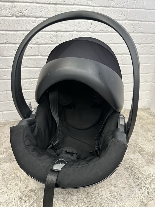 Автокрісло BABYZEN YOYO з адаптерами