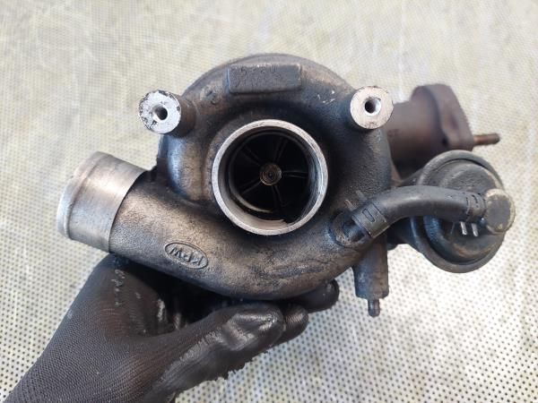 Turbo / compressor BMW 5 Touring (E34)