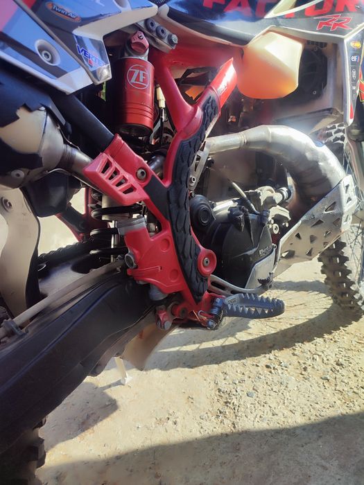 Продам эндуро мото beta rr 200 2019 года