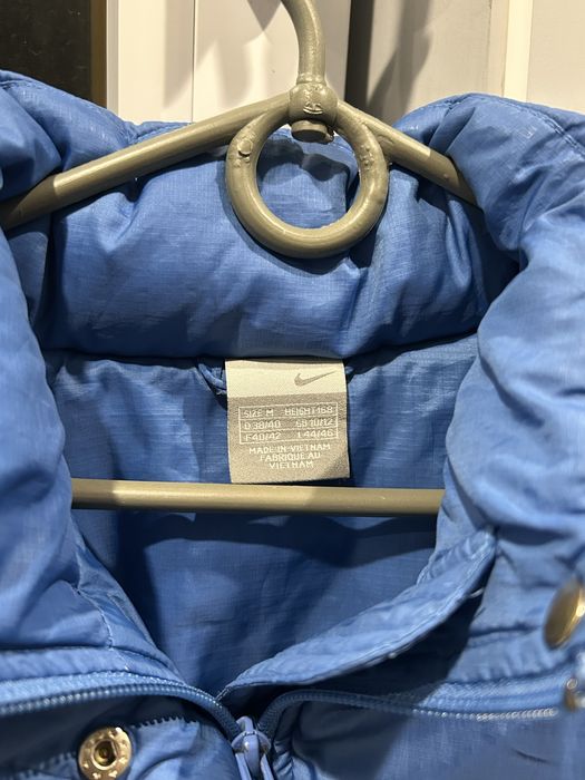 Пуховик nike vintage синій М