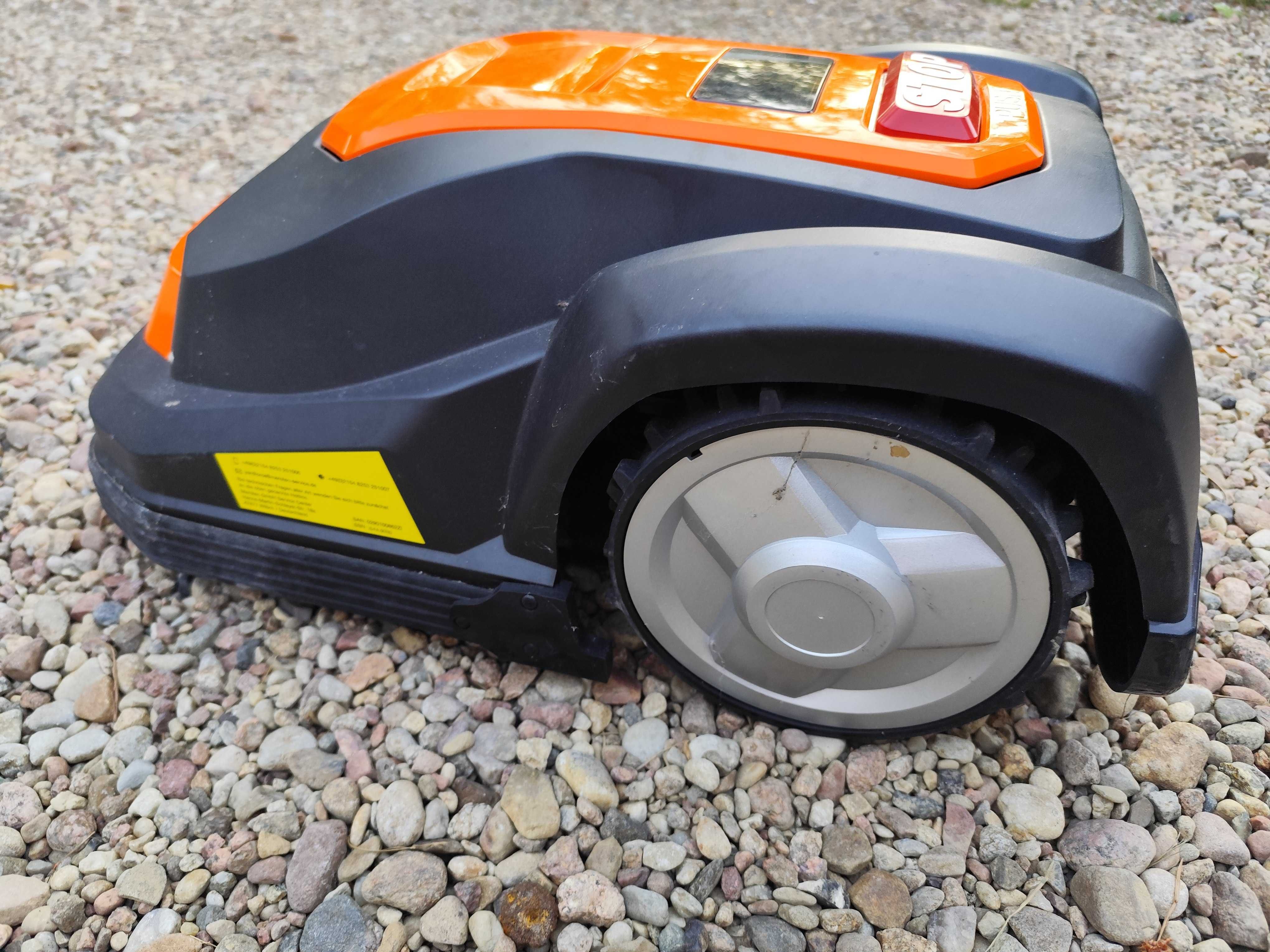Robot koszący Yard force SA500ECO szer. koszenia 30 cm