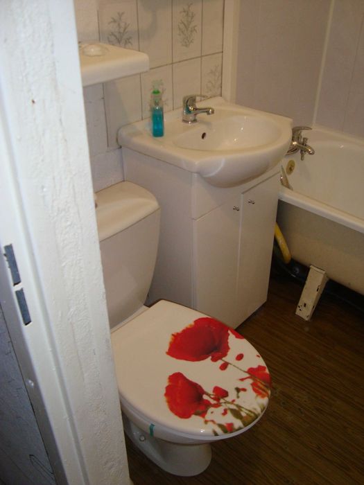 Kawalerka 33m Os.Rózane  Dzierżoniów wynajem lub sprzedaż