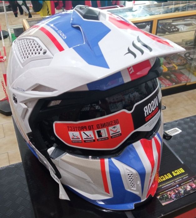 Capacete MT Helimets novo