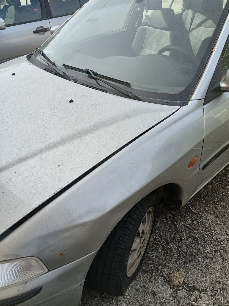 Mitsubishi Lancer 1.3