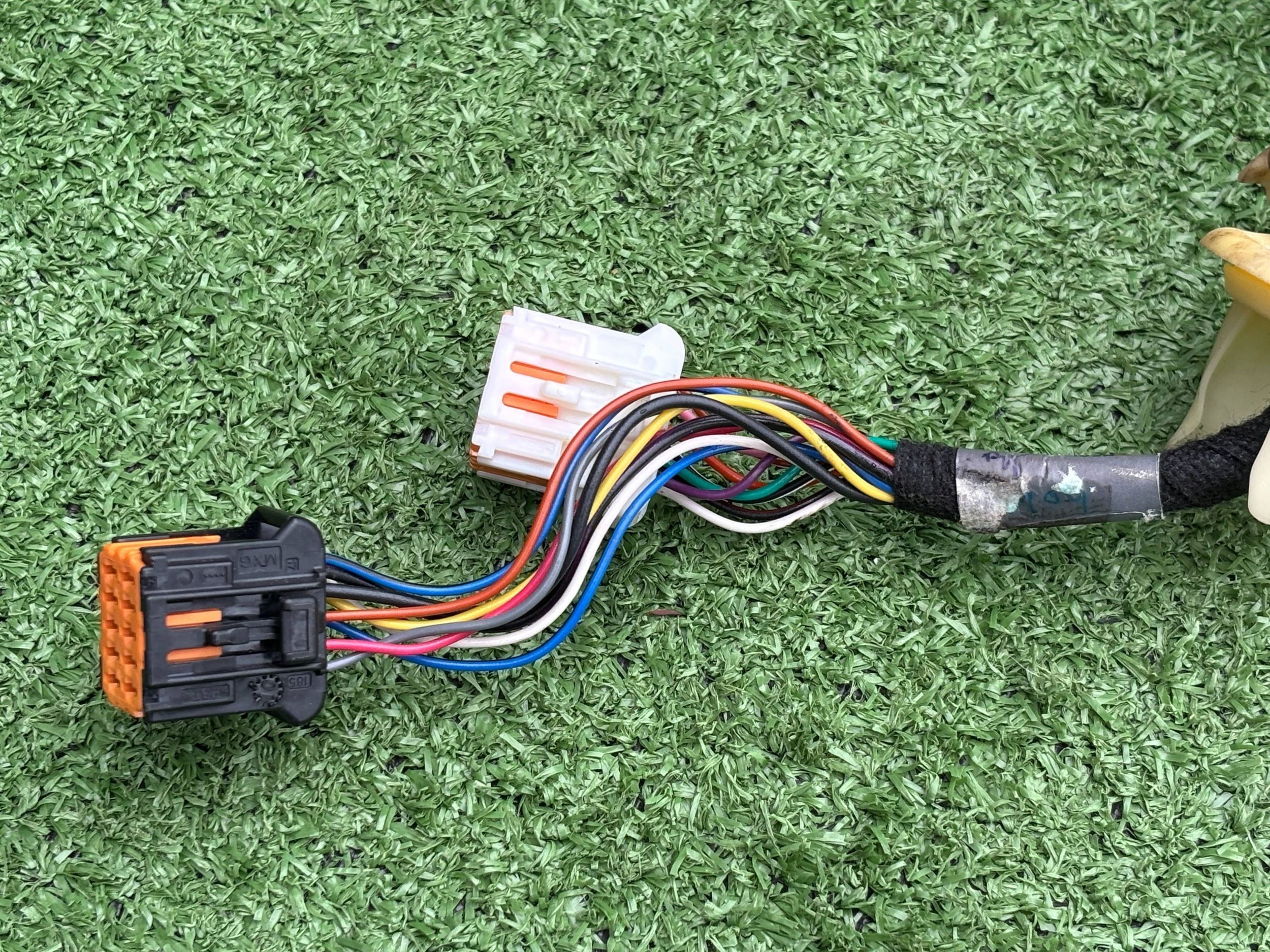 Citroen DS4 Lusterko Lewe Chrom 17 Pin