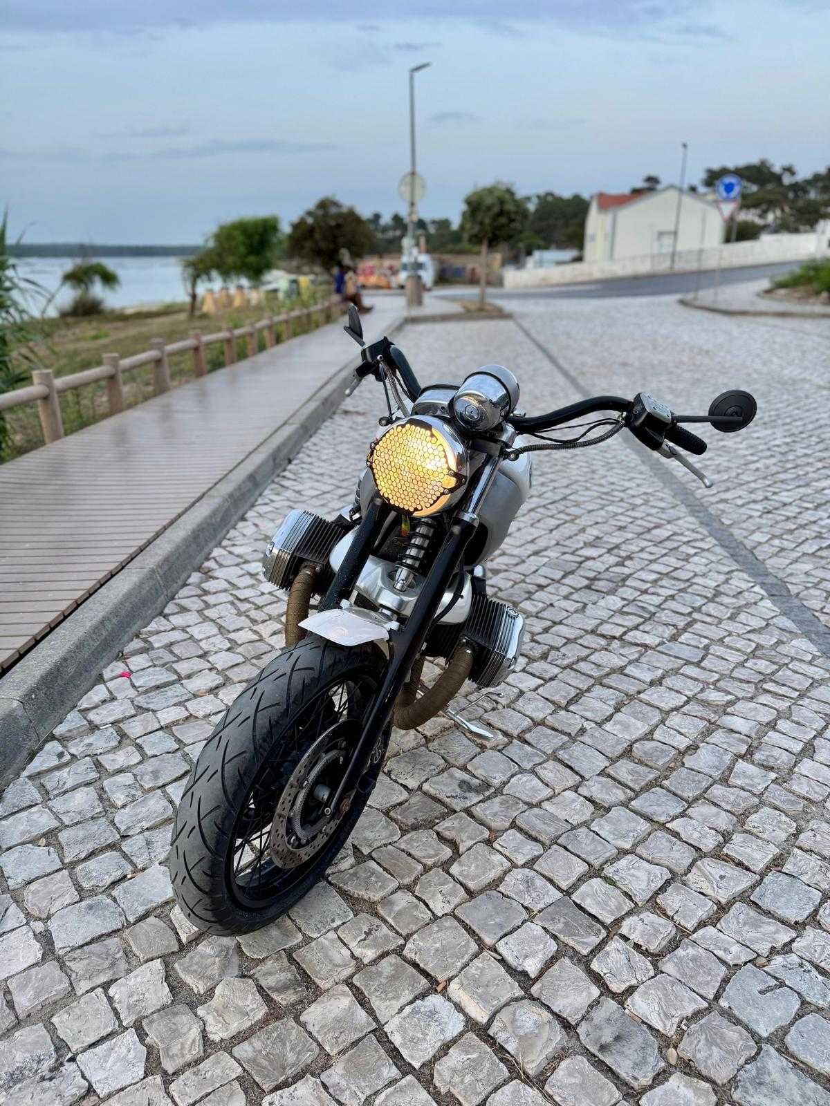 BMW R 1200C Paris Dakar