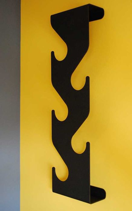 Nowoczesny wieszak na ubrania Wave - modern stalowy malowany proszkowo