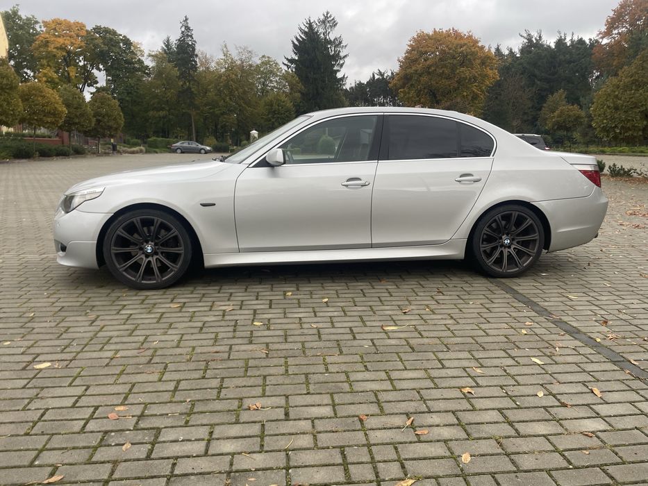 BMW e60 530d.