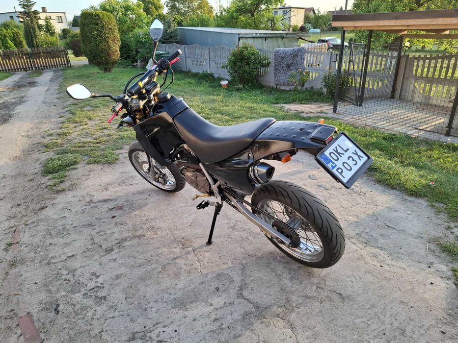 cross 125cm3 zarejestrowany opłacony sprawny. warto. rok opłaty.