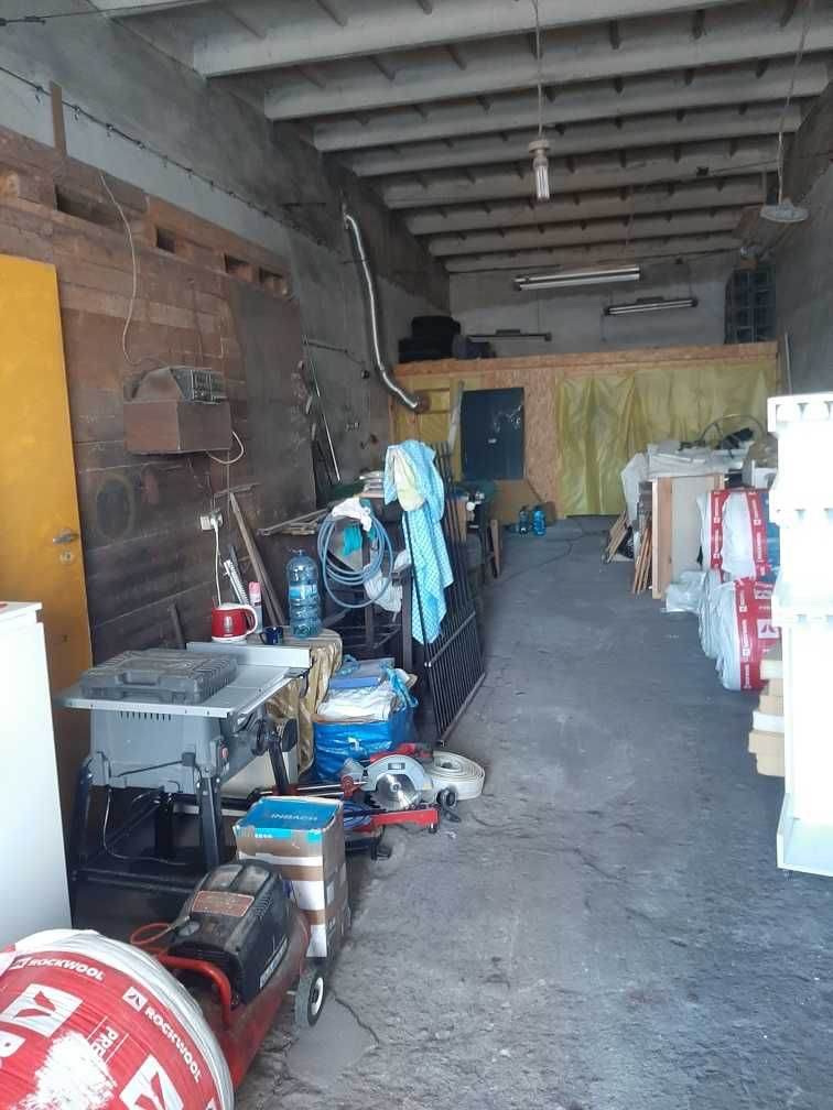 sprzedam hale o powierzchni 100m2 , Sławno