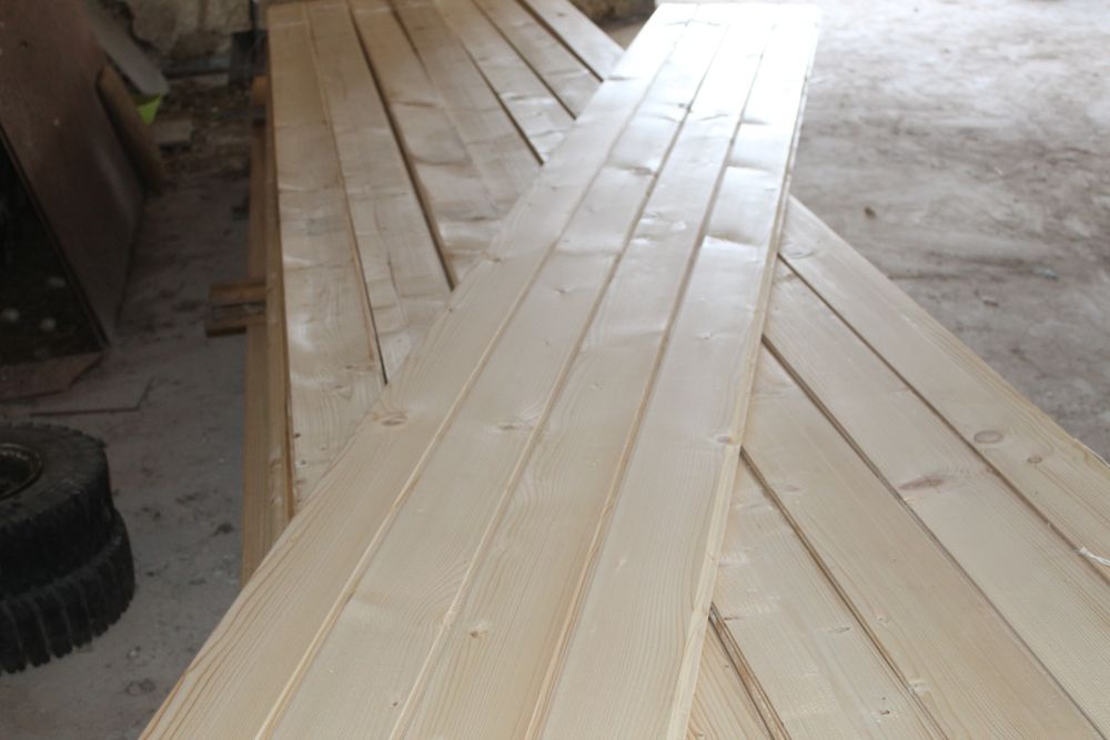 Deska elewacyjna 1,5cm x 13cm x 3,4,5 metrow podbitka boazeria swierko