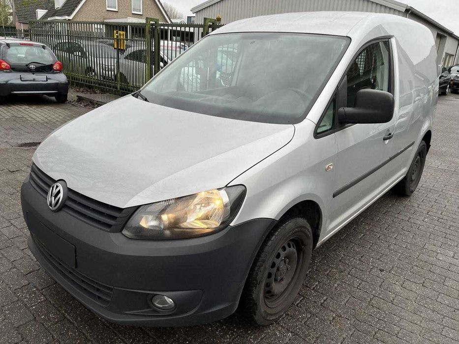 Бампер перед зад VW Caddy Розборка Caddy запчастини Caddy Кади Кадді