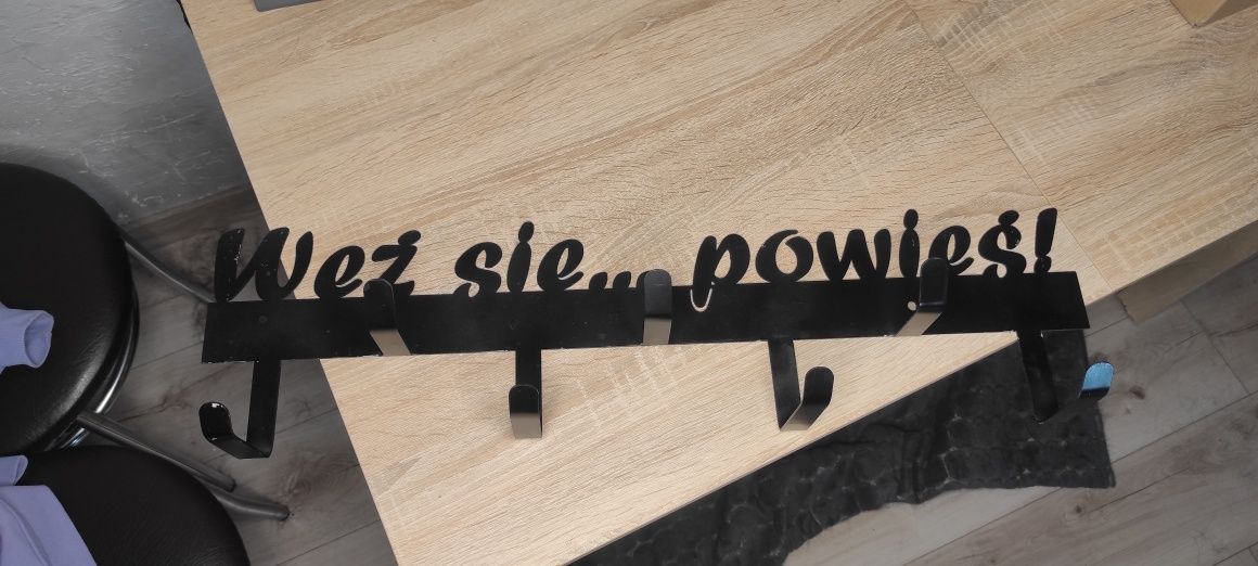 Wieszak na ścianę