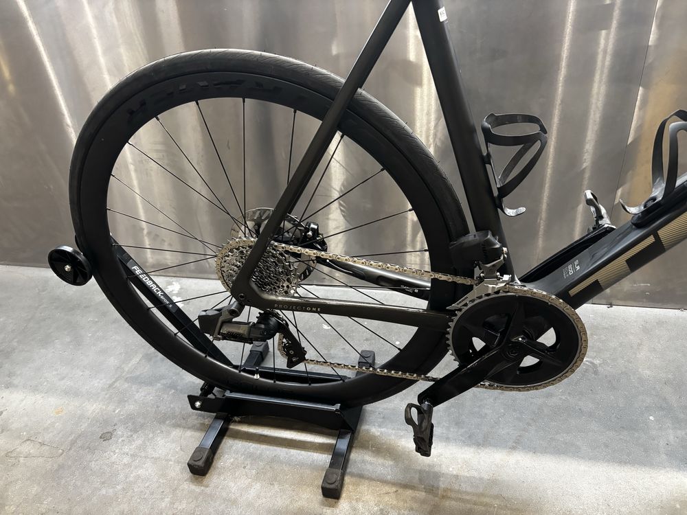 Trek Émonda SLR 6 eTap 2022 – Rozmiar 60 kolor Matte Onyx Carbon