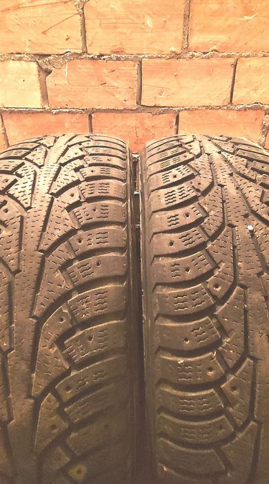 Opony Nokian 205/50 R17 2szt