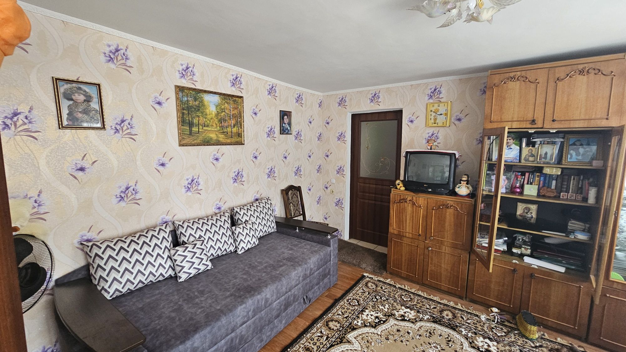 Продам півбудинку біля Фортечного суду