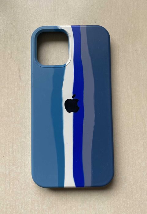 ЧОХОЛ на iPhone 12