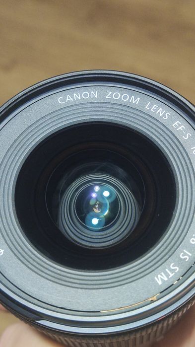 Canon EF-S 10-18 mm 1:4.5-5.6 IS STM