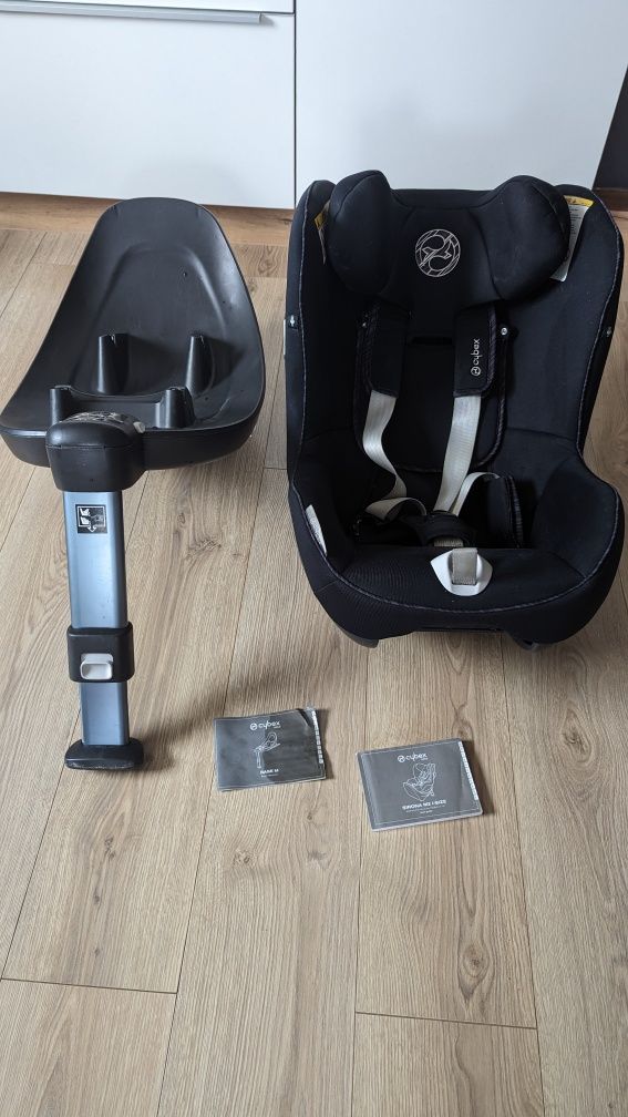 Fotelik 9-18kg Cybex Sirona z oryginalną bazą