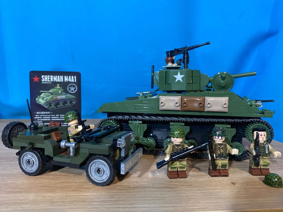 Lego Tanque Sherman e Jeep Willys + figuras WWII