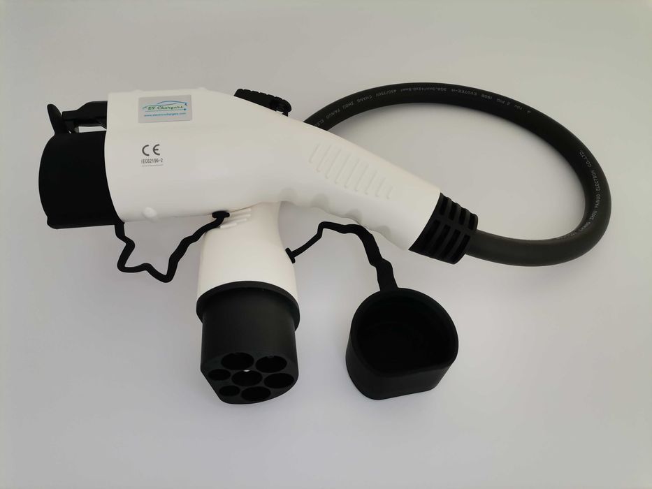 ADAPTADOR TYPE 2 - TYPE 1 32A 1 PHASE PARA CARROS ELÉCTRICOS/HÍBRIDOS