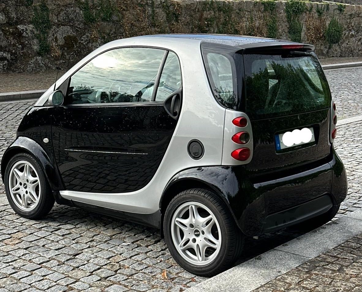 SMART FORTWO COUPÉ CDI