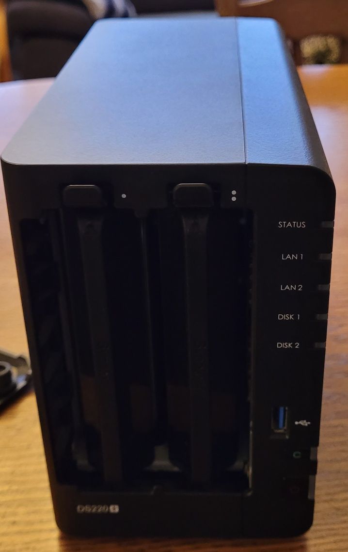 NAS Synology DS220+