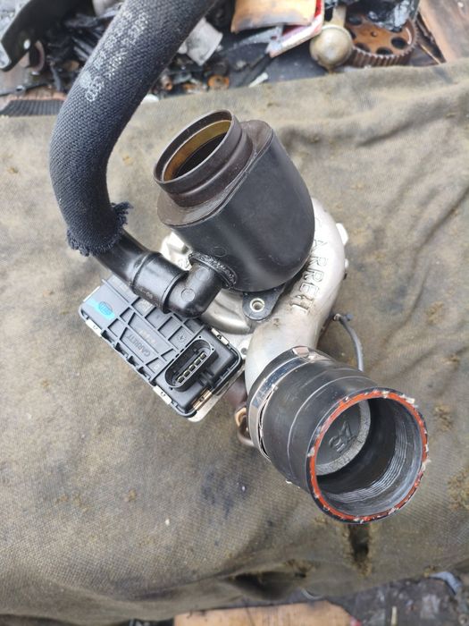 Турбіна Volkswagen Touareg Audi Q7  A6 3.0  059145722R