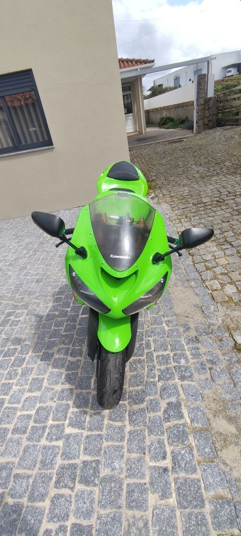 Kawasaki Ninja ZXR