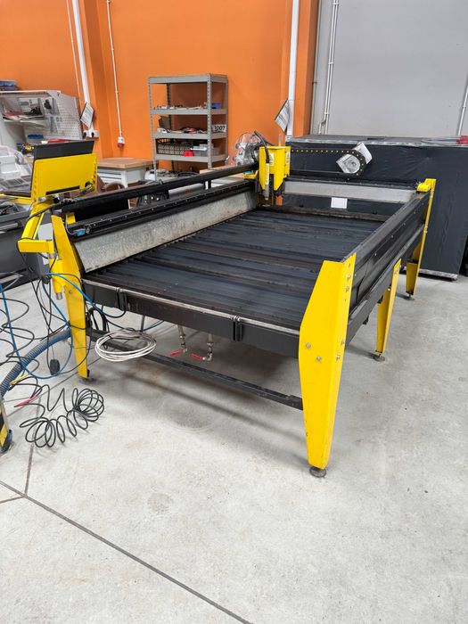 Ploter CNC SPARTUS® Pro Gladiator 2050 z plazmą Powermax105