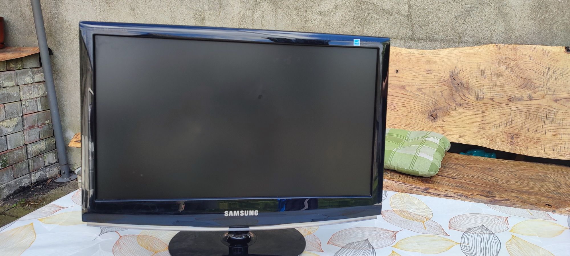 Sprzedam monitor Samsung 19 calowy