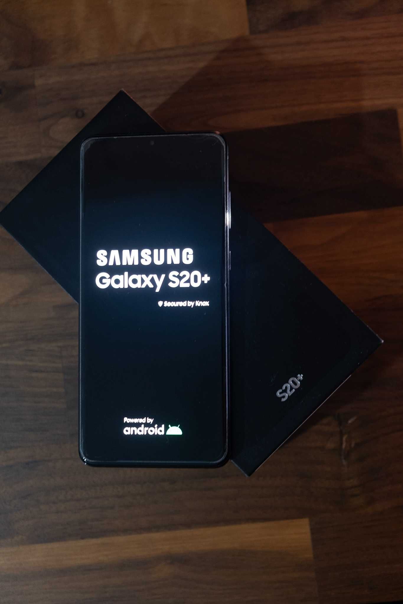 Samsung S20+ Plus 8GB/128GB Black - Como Novo!