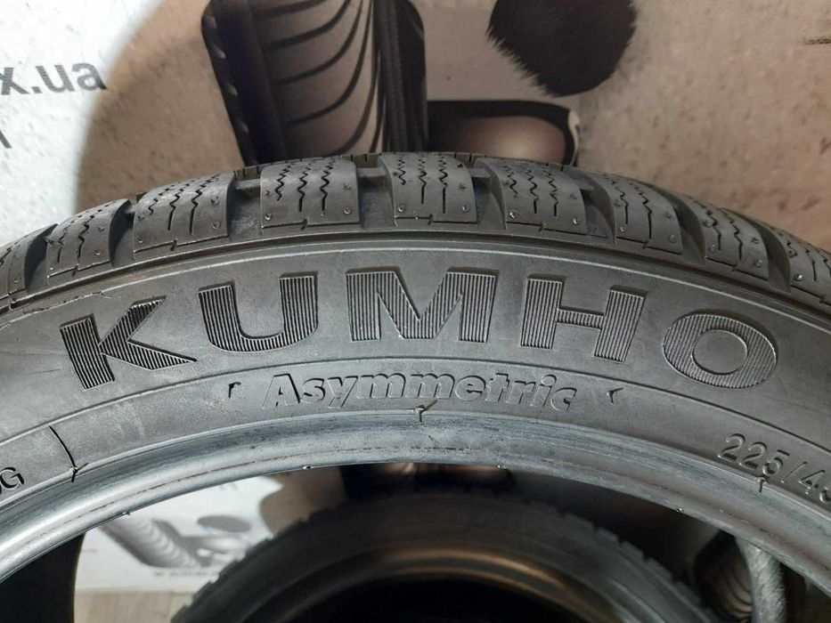 Шини 8мм 225/45 R18 KUMHO i'Zen KW27 б/у зима склад