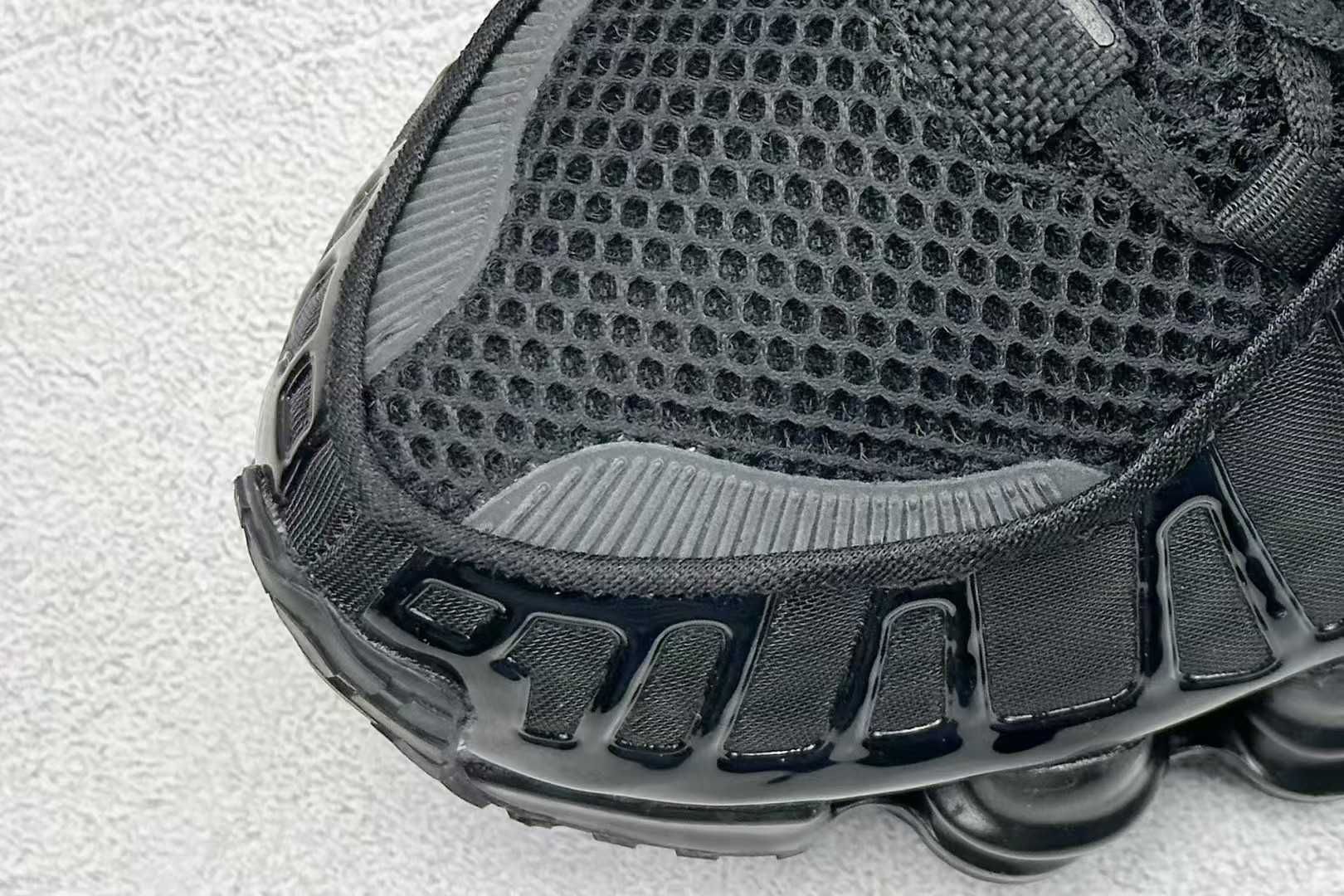 Buty NikeShox TL Moda Obuwie sportowe rozmiar. 43