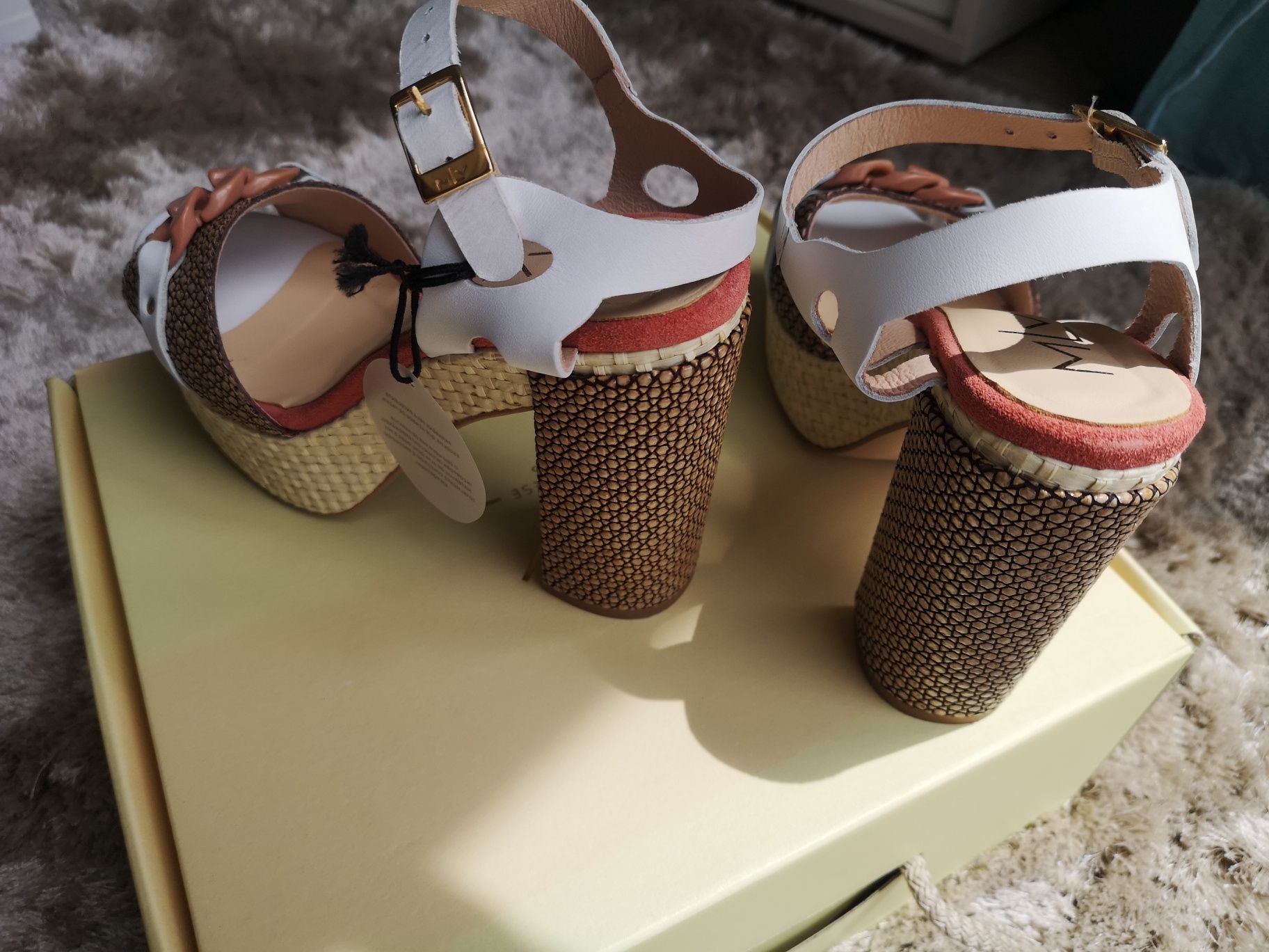 Sandálias MLV Shoes