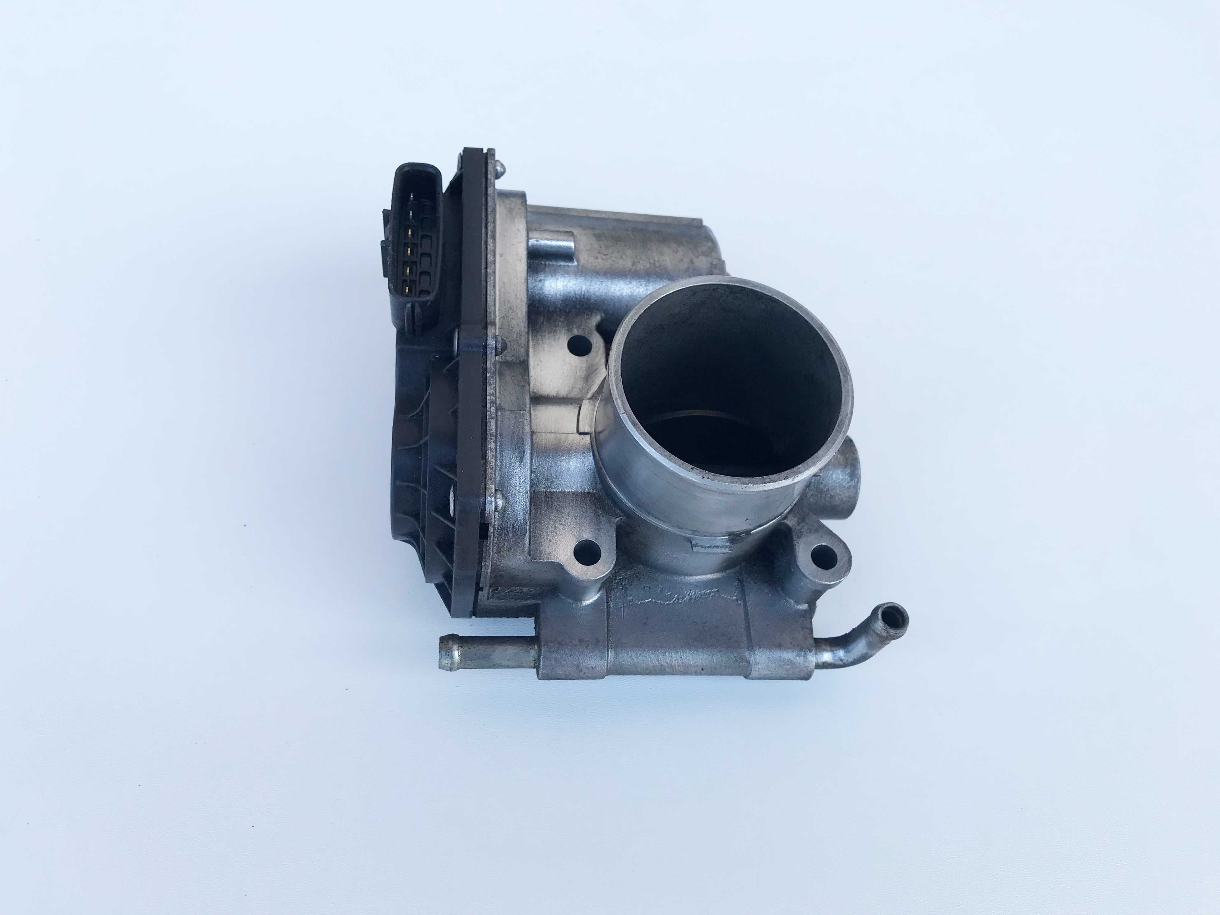 Дросельна заслонка Mazda 3 BK / Mazda 5 / Mazda 6 GG. GY - 2.0 MZR-CD