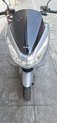 Honda pcx 125 ano 2016 full led 44mil km  revisada