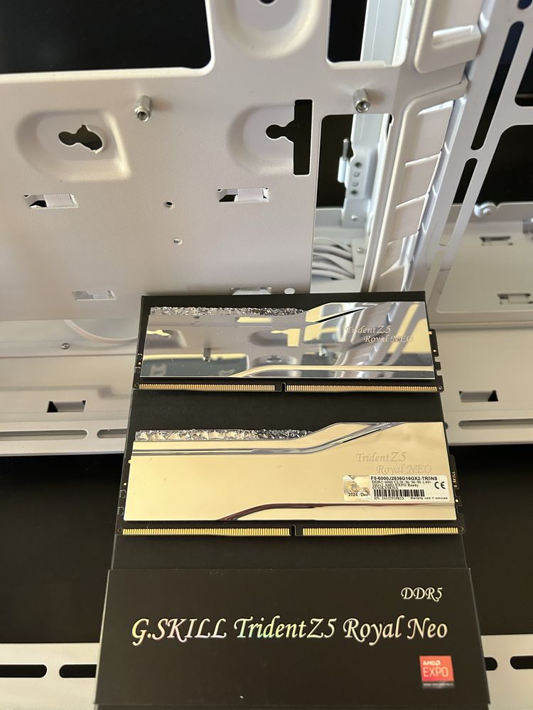 G.Skill Trident Z5 Royal, DDR5, 32 GB, 6000MHz, CL30