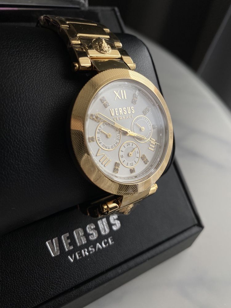 Zegarek damski Versus Versace Camden Market