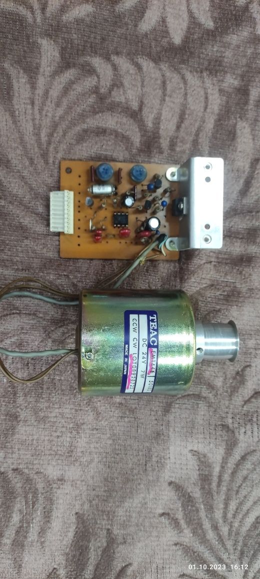 TEAC x 1000 r продам запчасти
