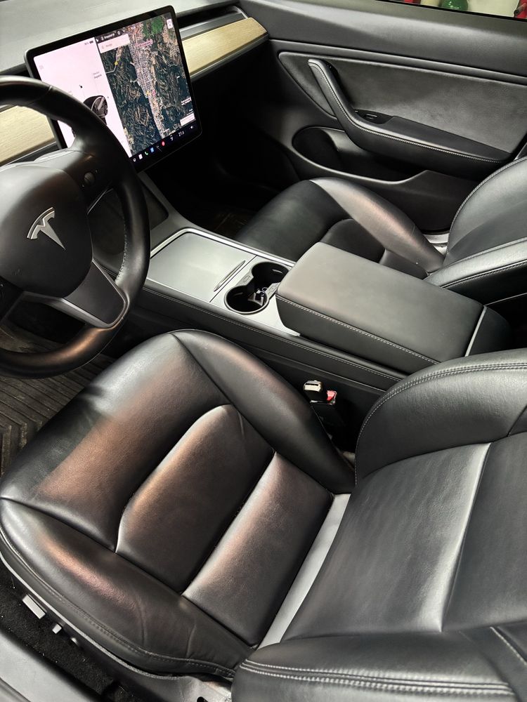 Tesla model 3 pełny Autopilot
