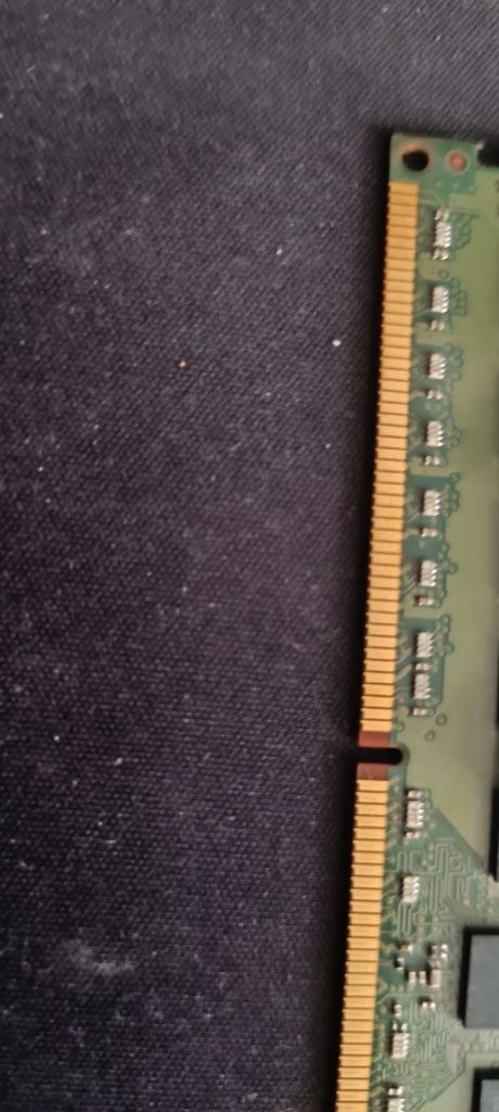 Pamięć RAM Samsung 4GB DDR3 ECC Registered PC3L-10600R - 2 sztuki