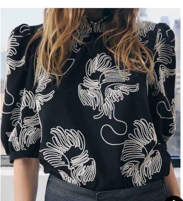 Блуза сорочка із вишивкою Zara