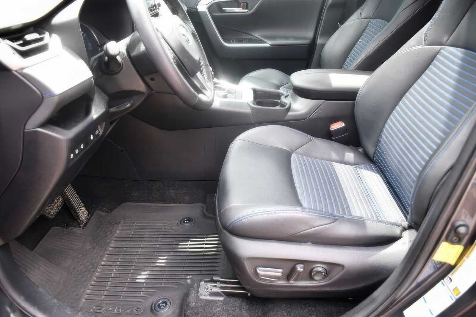 2021 Toyota RAV4 Hybrid XSE