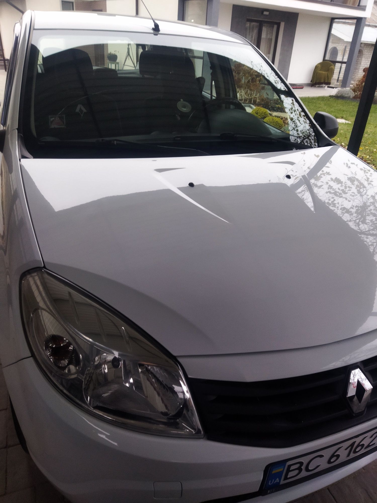 Renault Sandero 2011