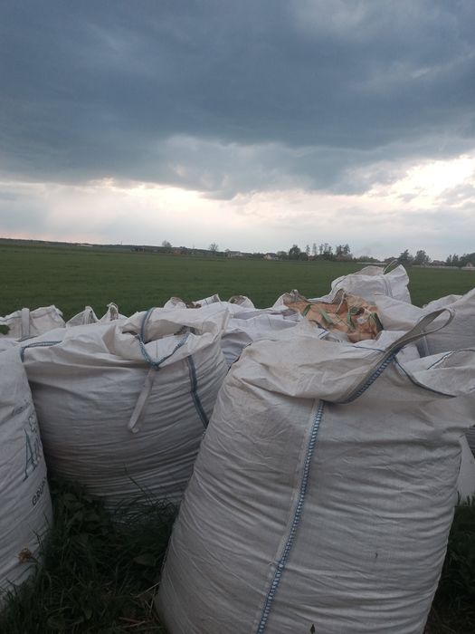 Sprzedam  wiory sosnowe  na pellet