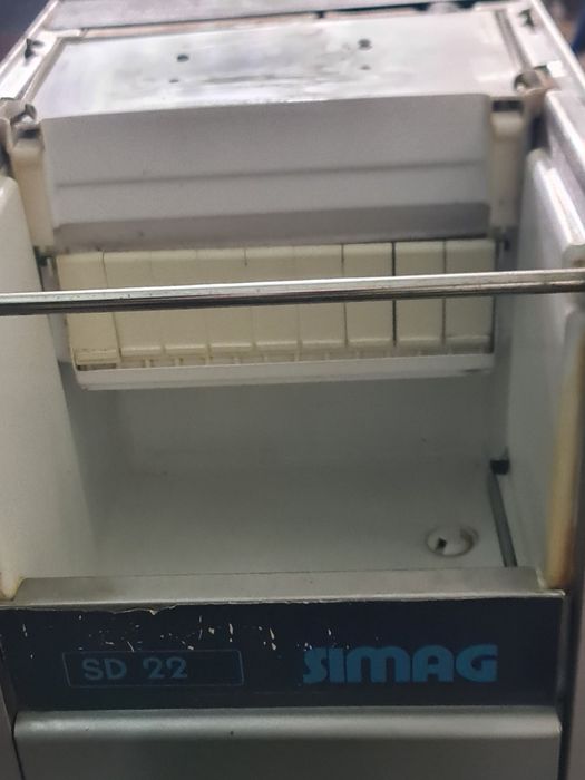 Máquina de fazer gelo profissional Simag SD22