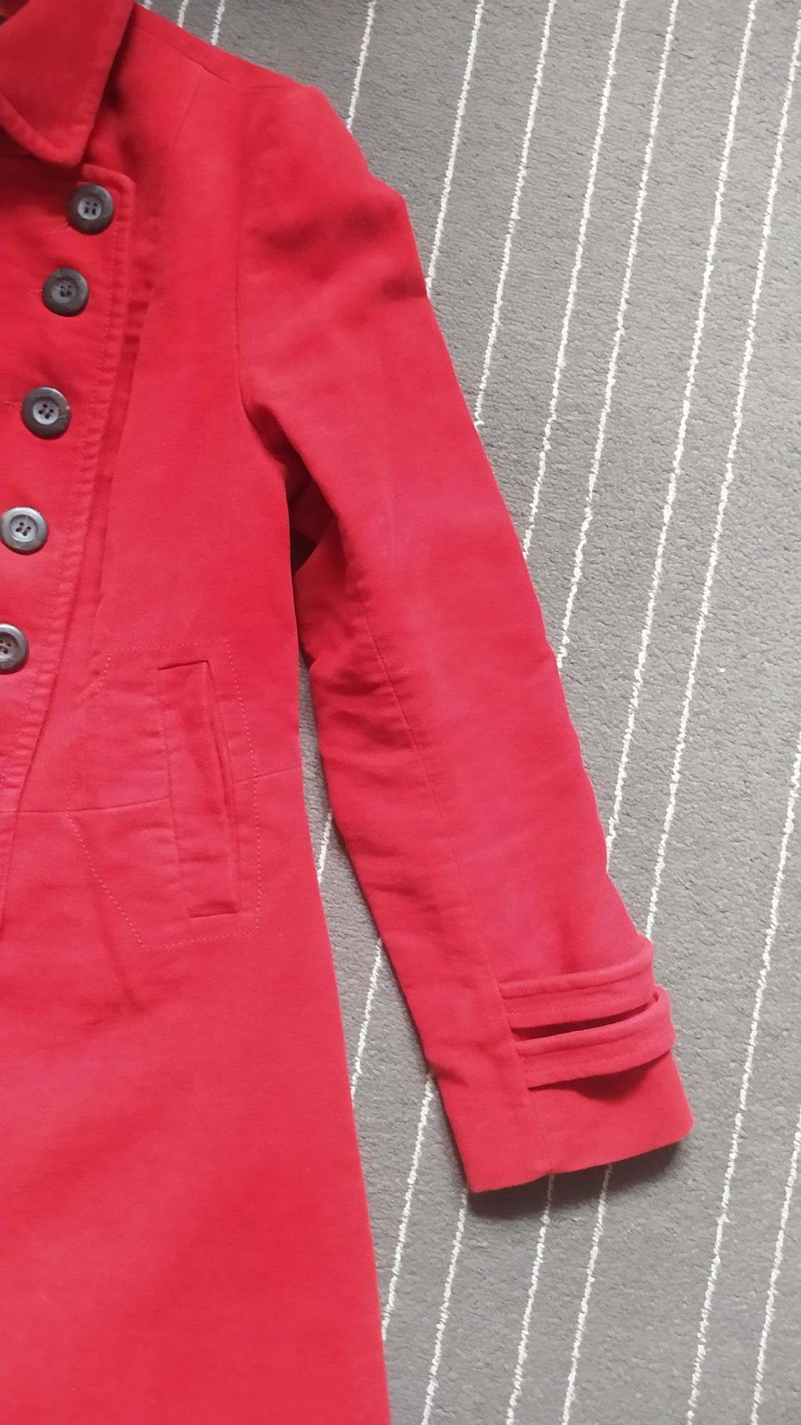 Płaszcz wiosenny przejściowy trencz klasyczny prosty czerwony Next